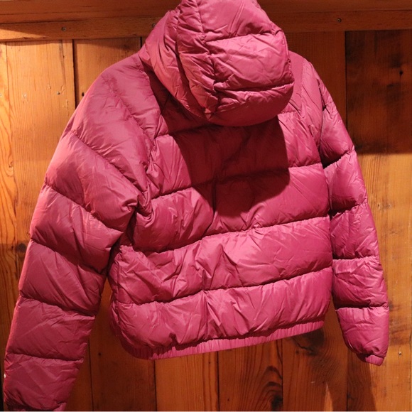 The North Face Berry Quilted Jacket - Picture 2 of 3